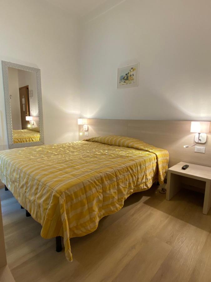 Hotel Rio Alassio Buitenkant foto