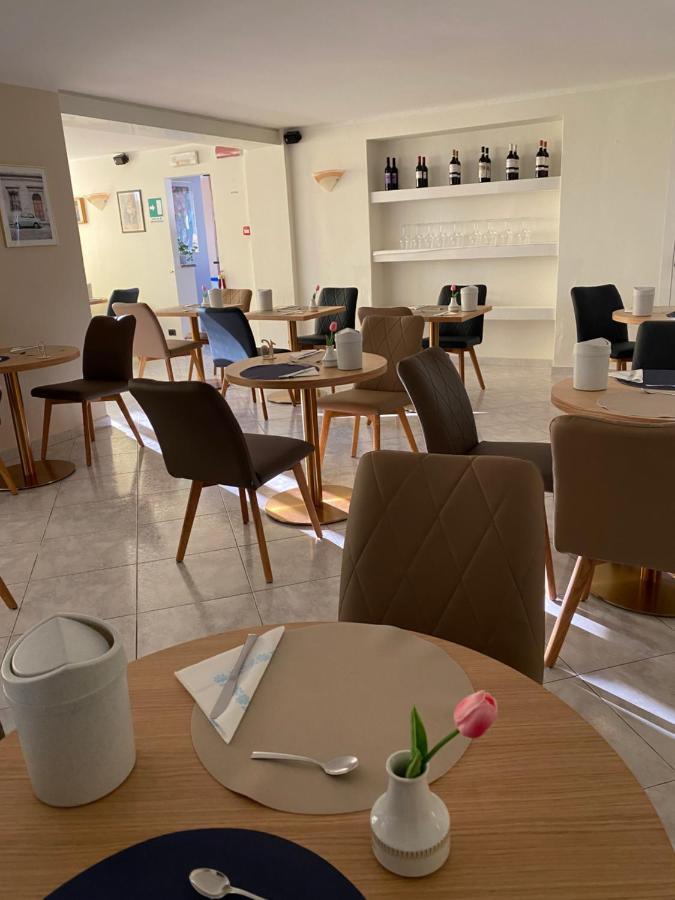 Hotel Rio Alassio Buitenkant foto