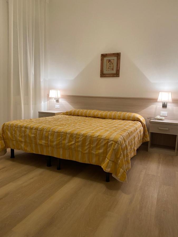 Hotel Rio Alassio Buitenkant foto