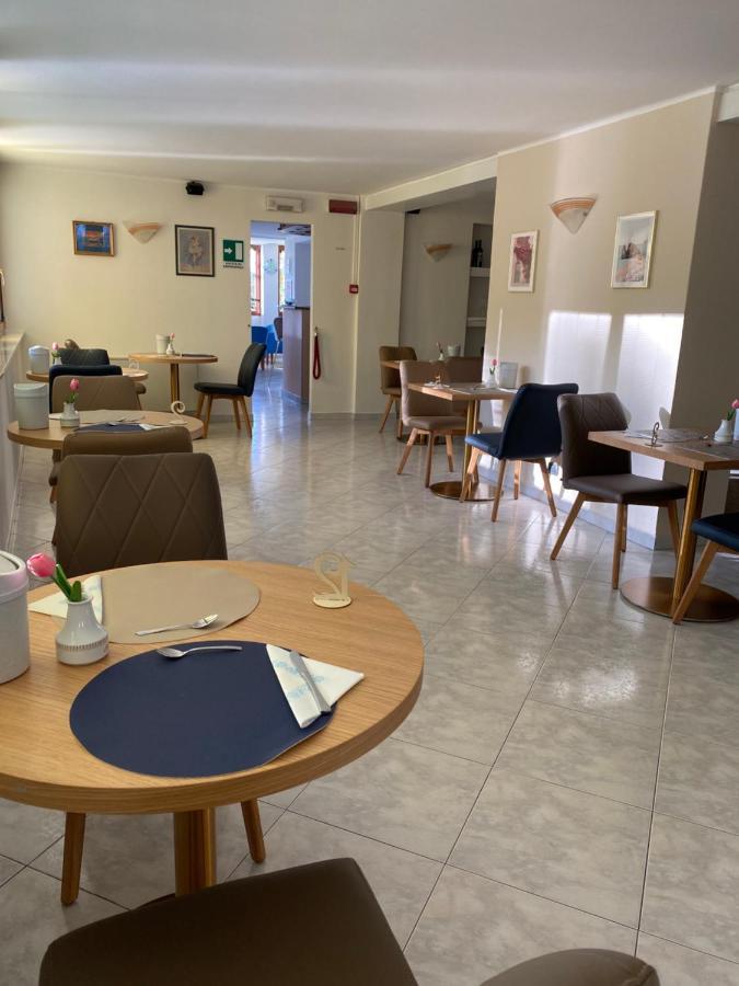 Hotel Rio Alassio Buitenkant foto