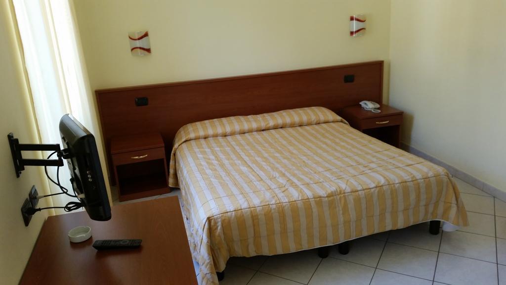 Hotel Rio Alassio Buitenkant foto